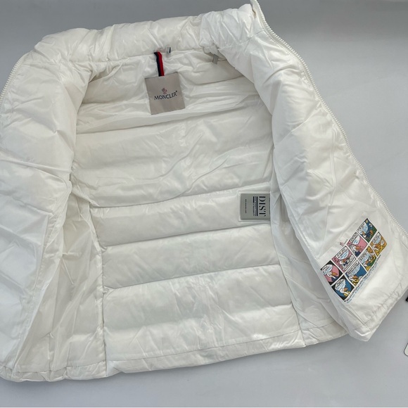 Moncler Ghany Vest White Size Medium NEW - tag cut off - Picture 6 of 11